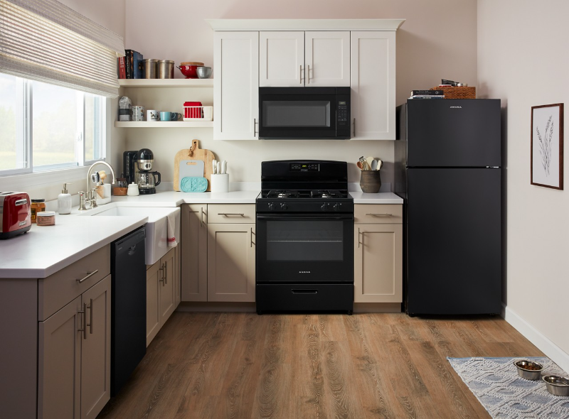 Amana 30-Inch Wide Garage Ready Top-Freezer Refrigerator?19 Cu. Ft.-ARTX2419SB