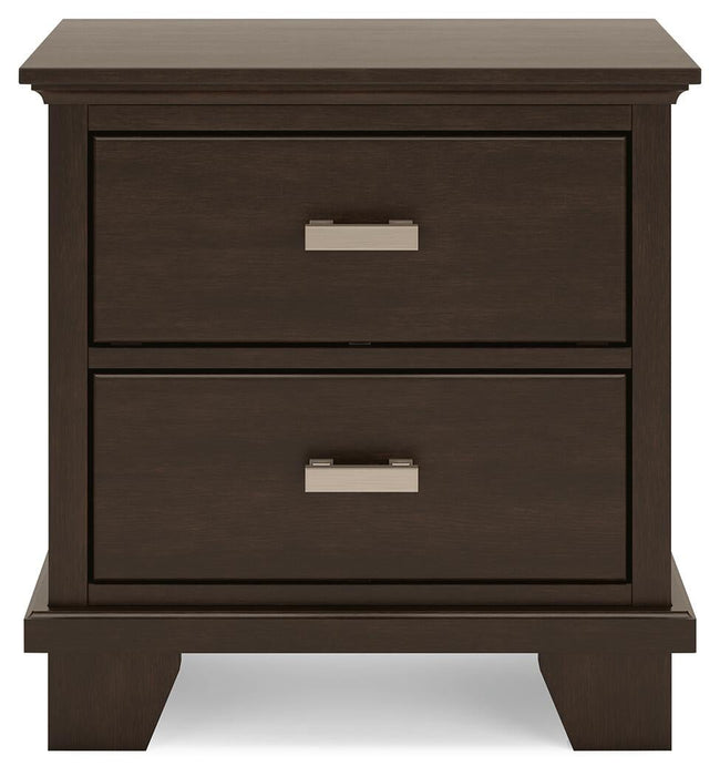 Covetown California King Panel Bed with Mirrored Dresser and Nightstand