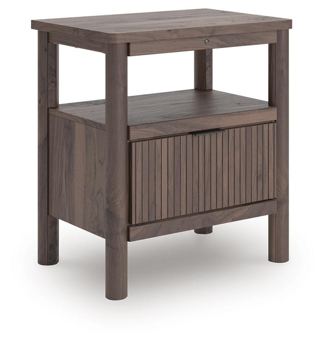 Pamytta King Upholstered Panel Bed, Dresser, Mirror and Nightstand