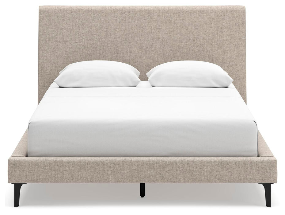 Cielden Queen Upholstered Bed with Roll Slats, Dresser, Mirror and Nightstand