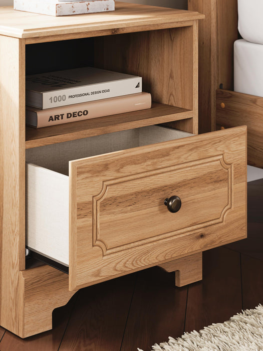 Aleaport Full Panel Bed with Mirrored Dresser and Nightstand