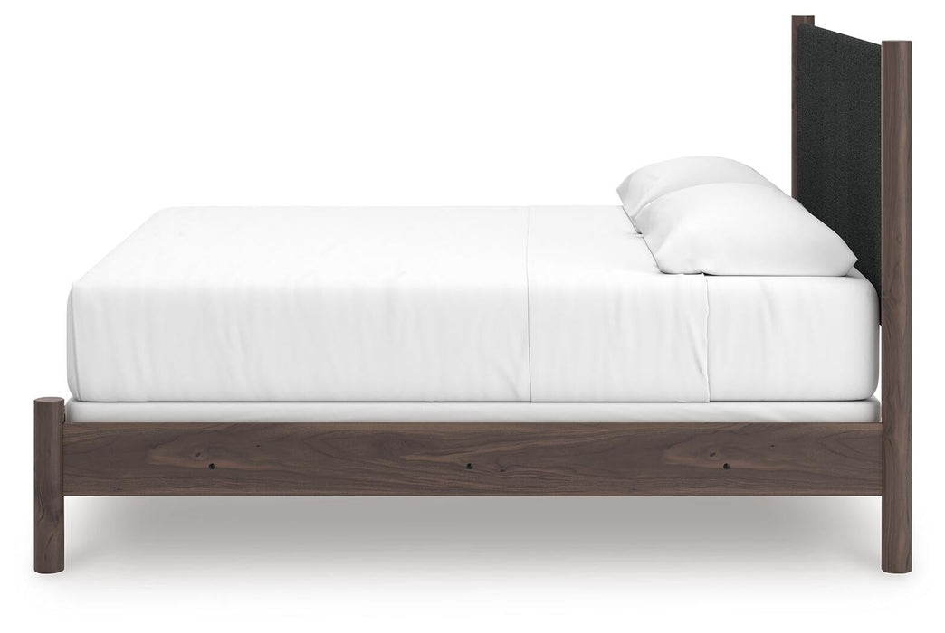 Pamytta King Upholstered Panel Bed, Dresser and Mirror